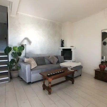 Holiday home House Maison Lavandou 2 Chambres Jardin Piscine *